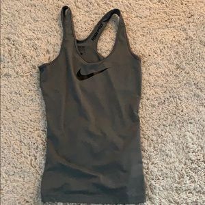 Nike pro tank